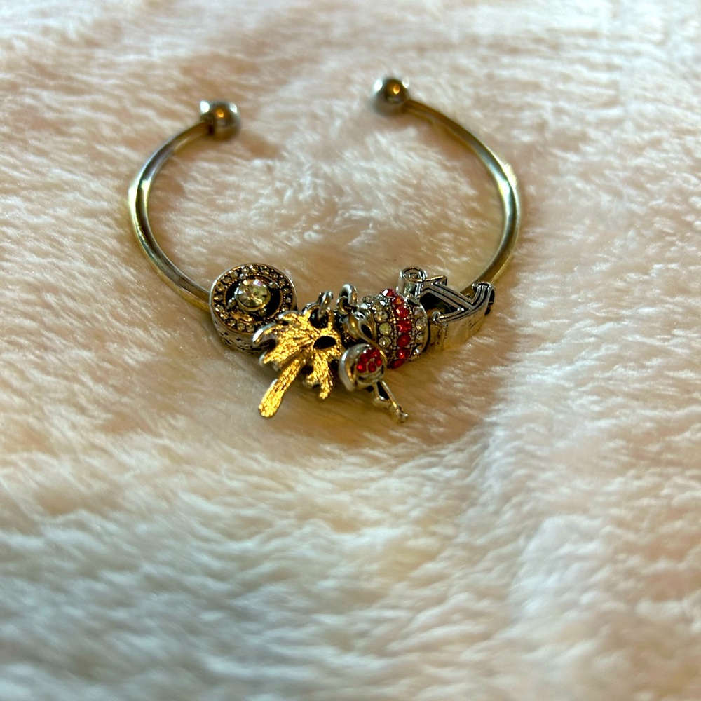Pandora bracelet